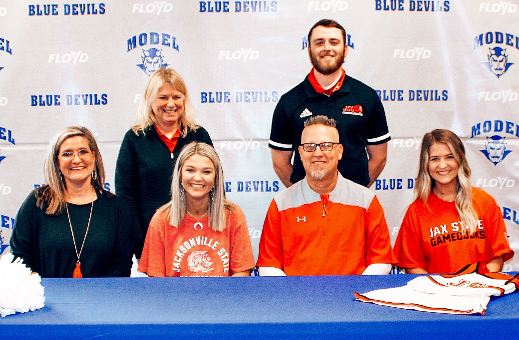 Riley Dooley to cheer at Jacksonville State University